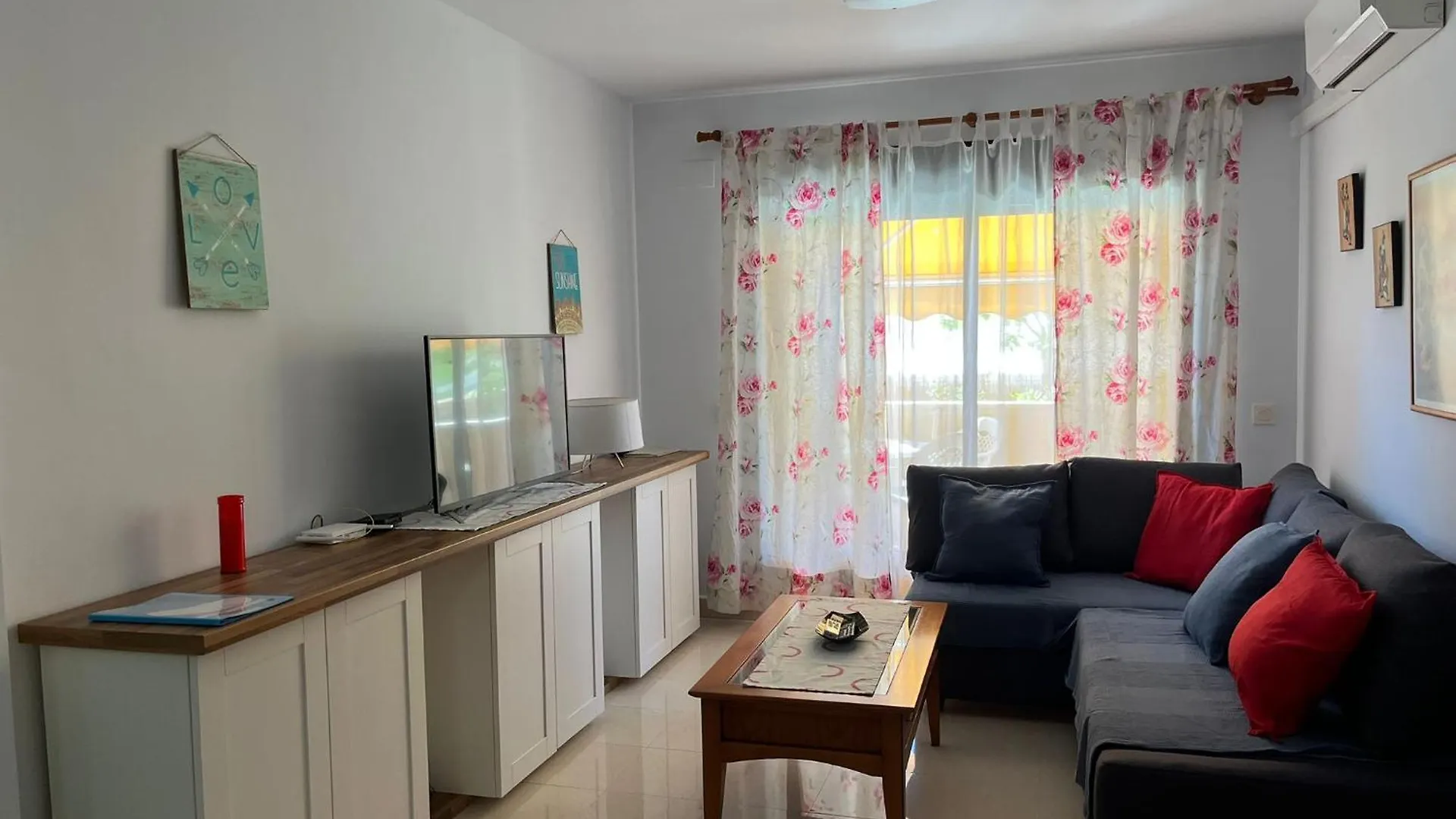 Apartamento Cala De Nerja II Lejlighed